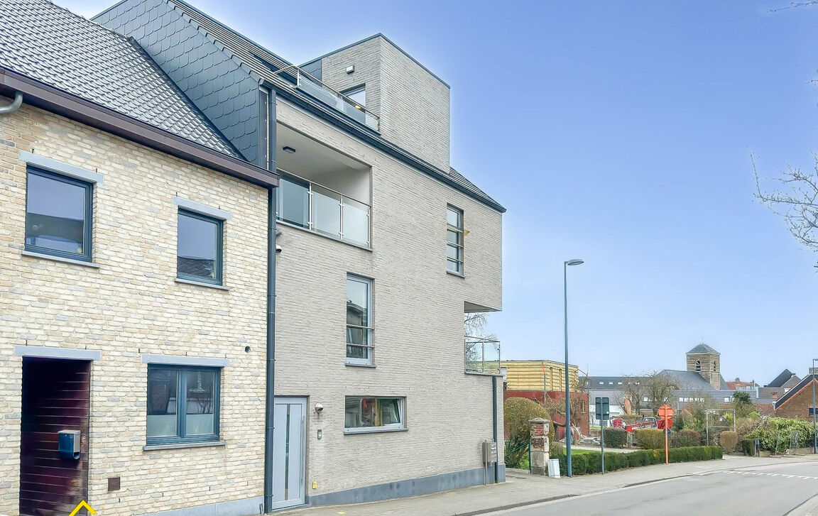 Appartement te koop in Nieuwerkerken