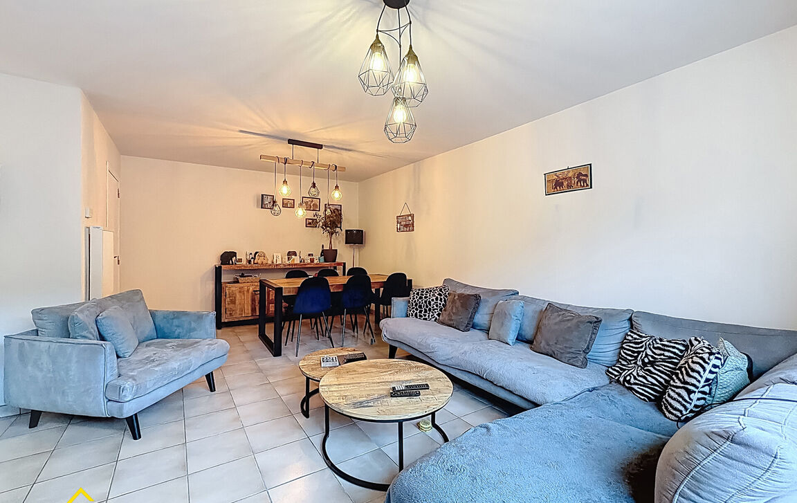 Appartement te koop in Wichelen