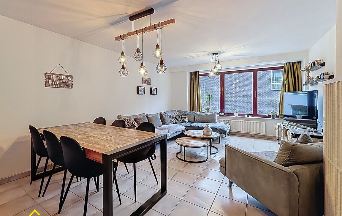 Appartement te koop in Wichelen