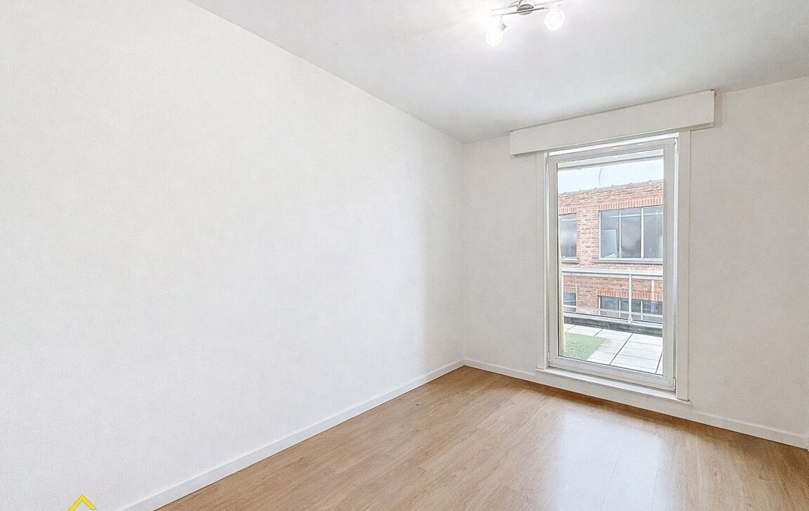 Appartement te koop in Wichelen