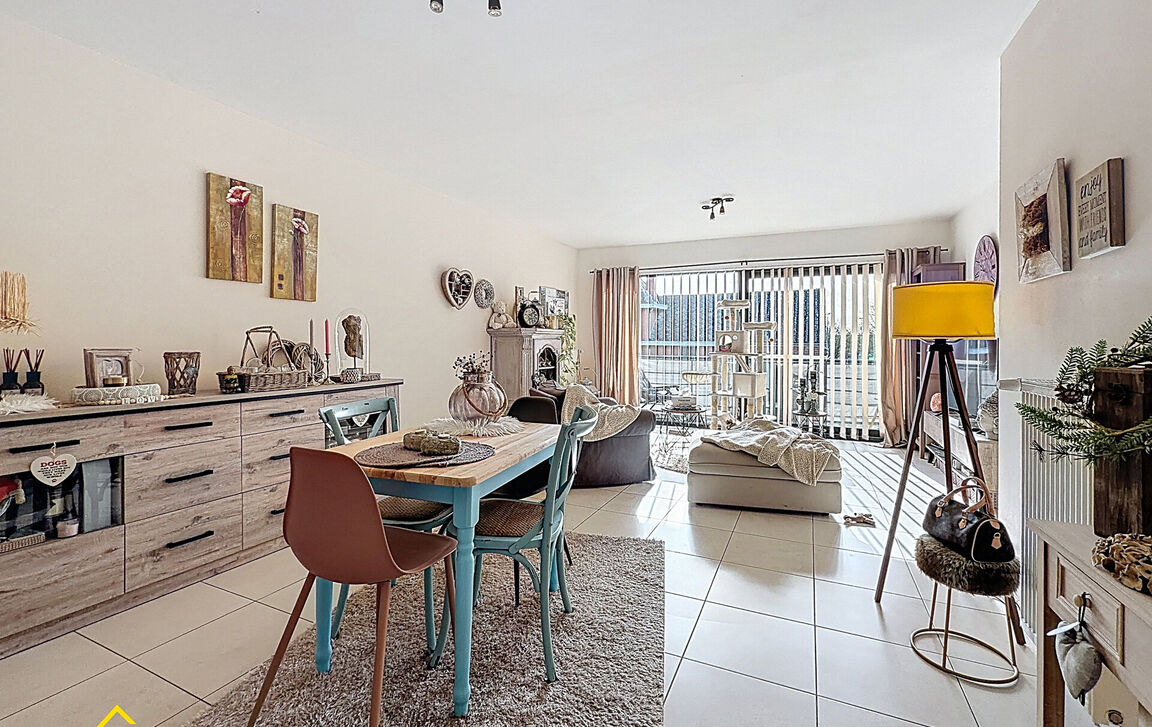 Appartementsgebouw te koop in Denderleeuw
