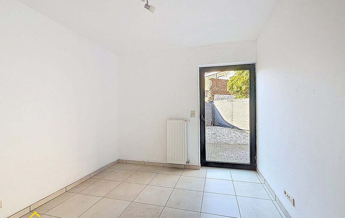 Appartementsgebouw te koop in Denderleeuw