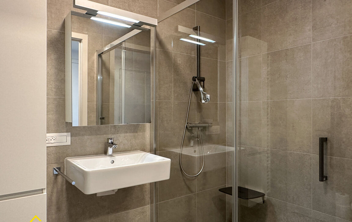 Assistentiewoning te koop in Aalst