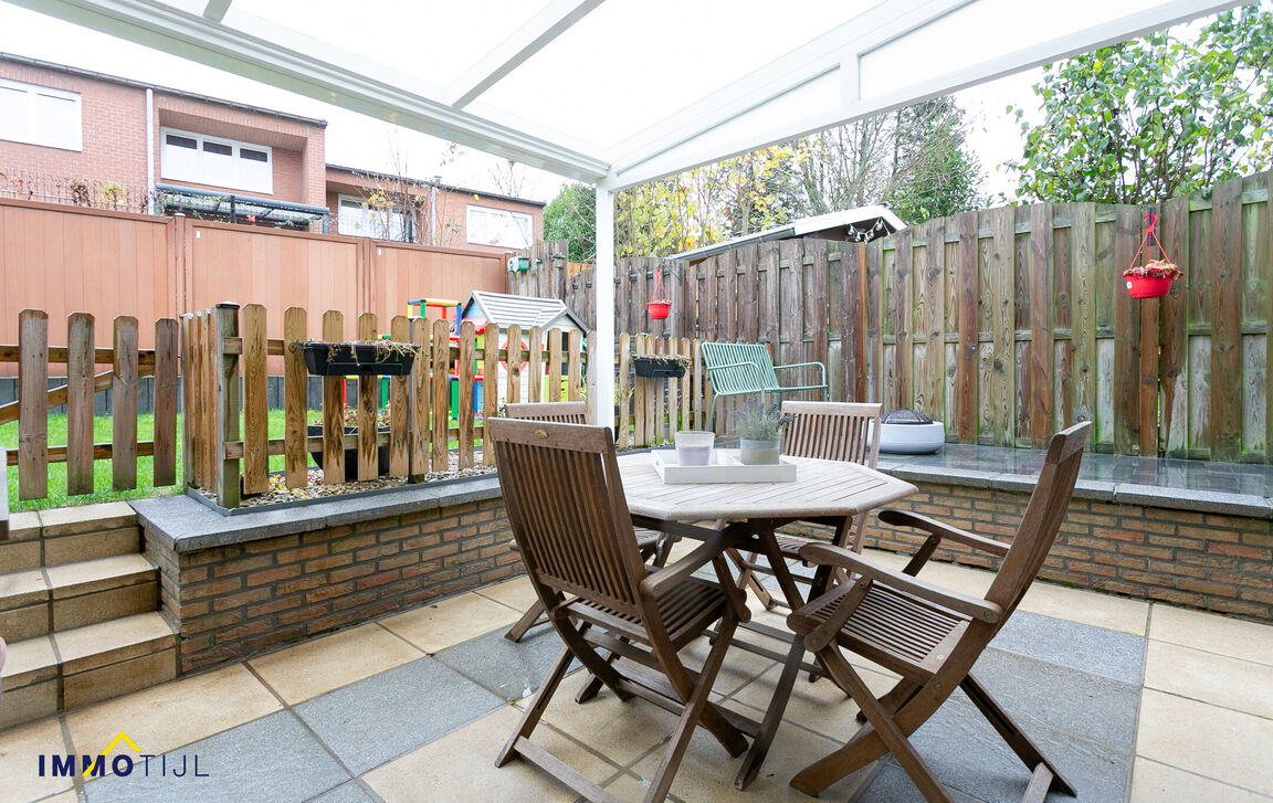 Bel-etage te koop in Asse