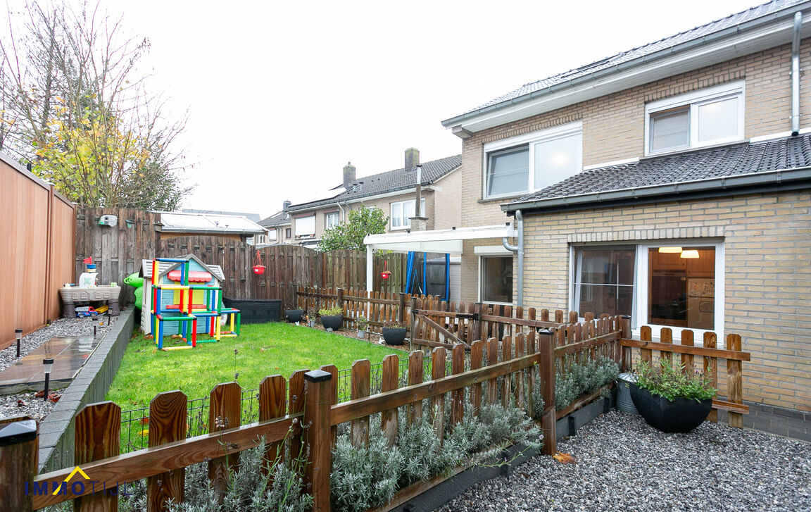 Bel-etage te koop in Asse