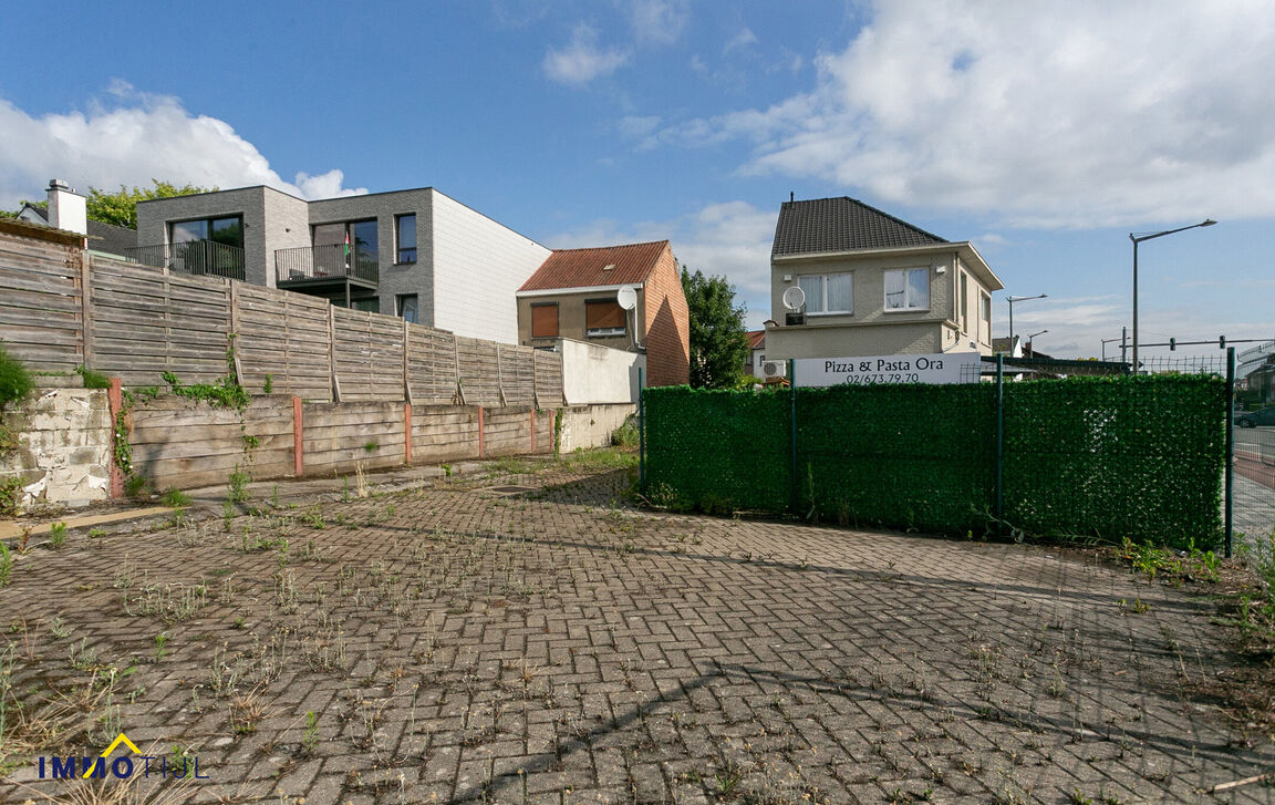 Bouwgrond te koop in Strombeek-Bever