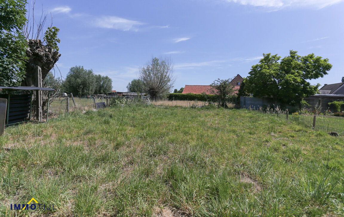 Bouwgrond te koop in Zele