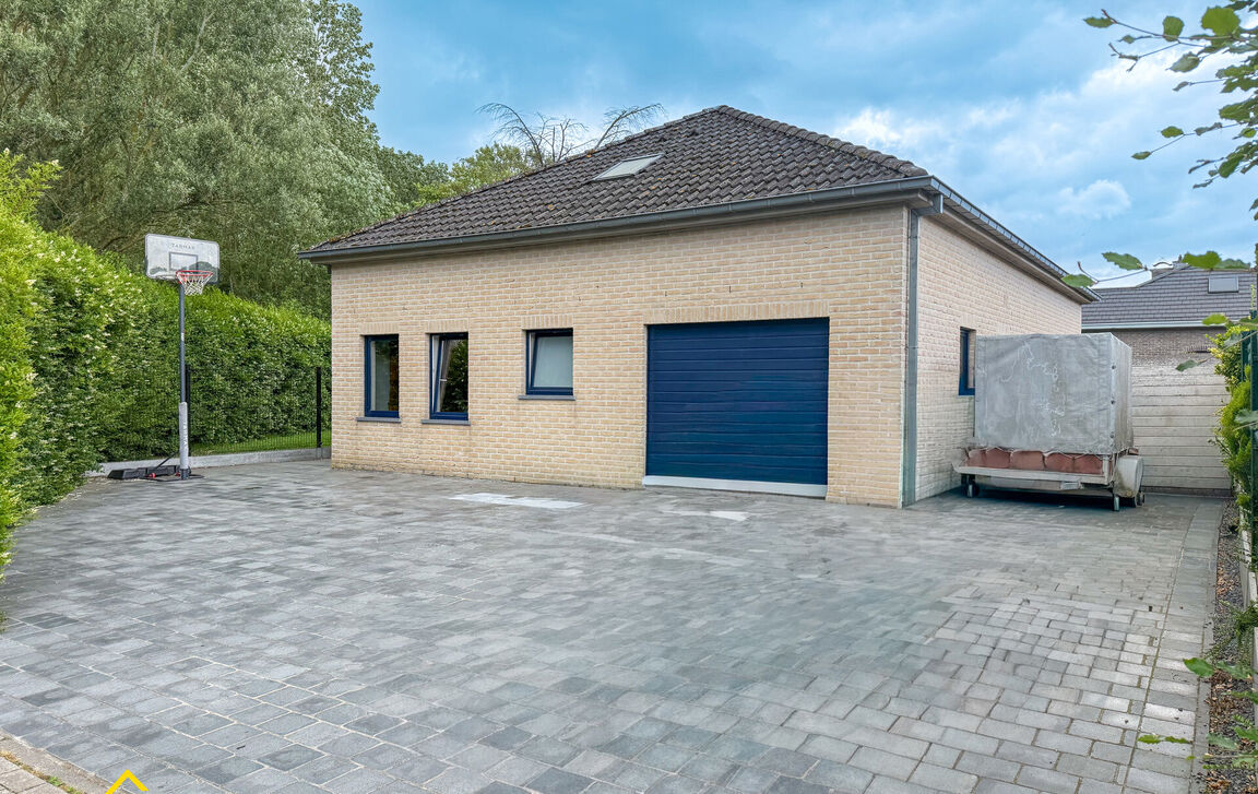 Bungalow te koop in Aalst