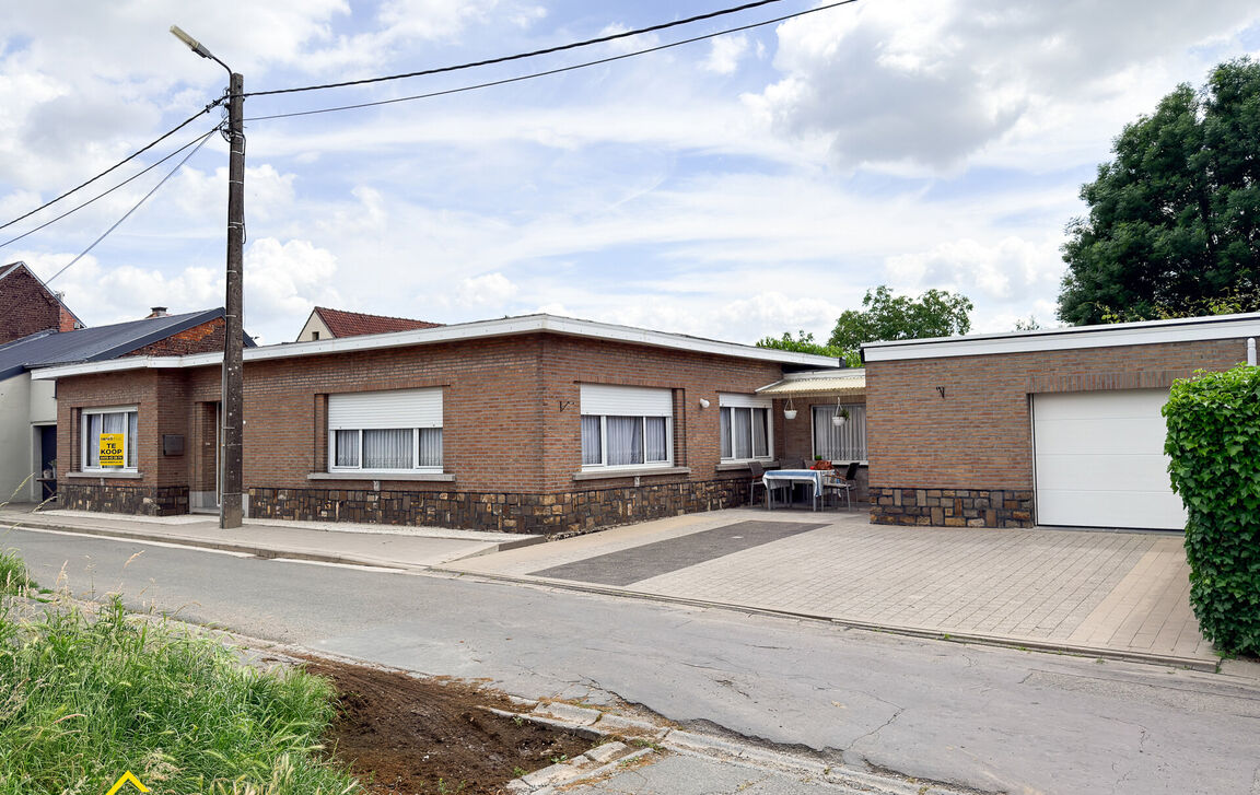 Bungalow te koop in Baardegem