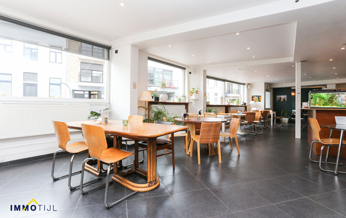Gebouw voor gemengd gebruik te huur in Merchtem