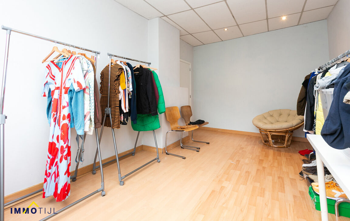 Gebouw voor gemengd gebruik te huur in Merchtem