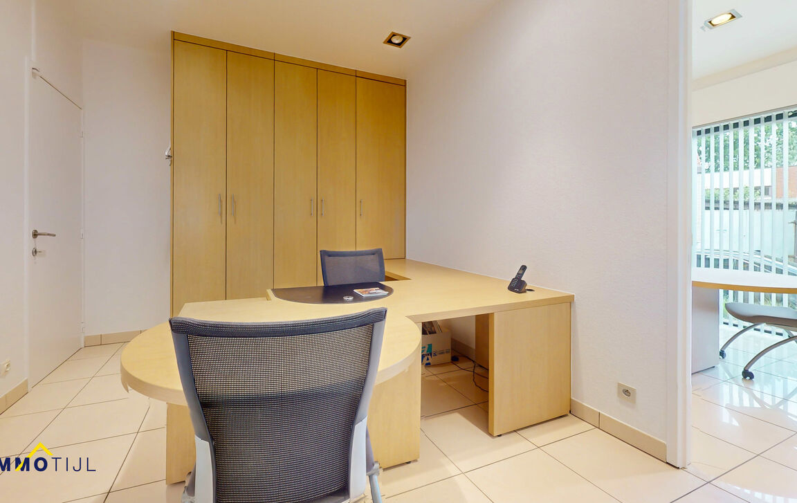 Gebouw voor gemengd gebruik te koop in Aalst
