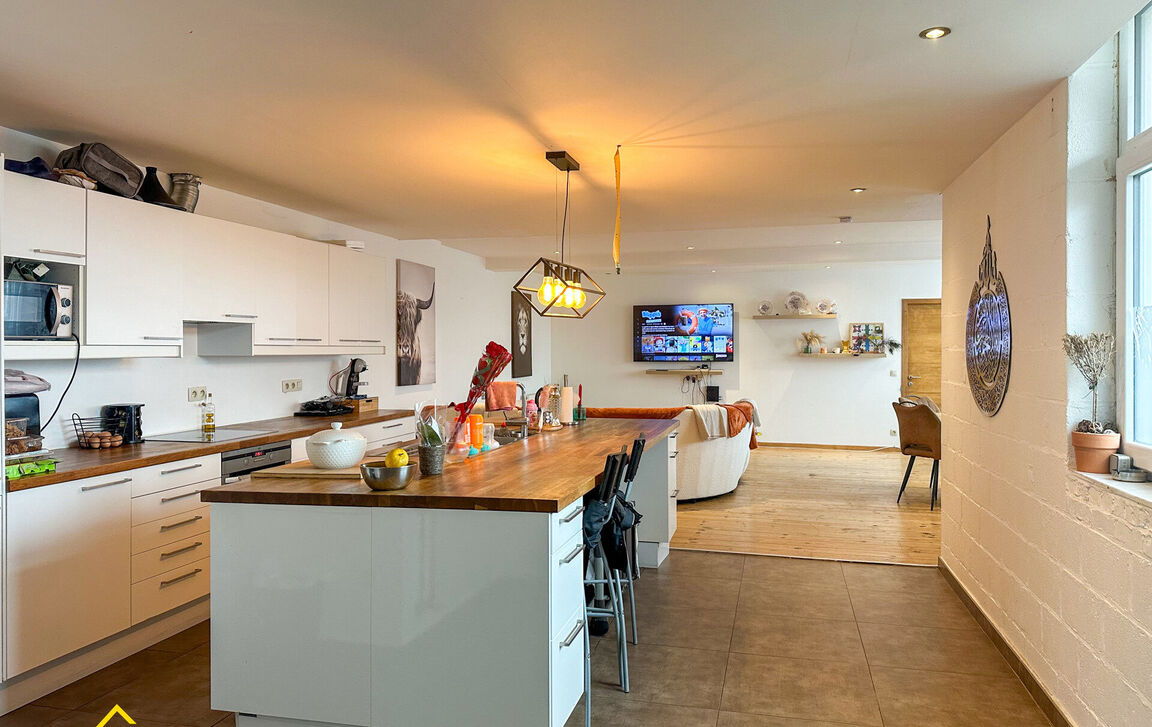 Gebouw voor gemengd gebruik te koop in Aalst