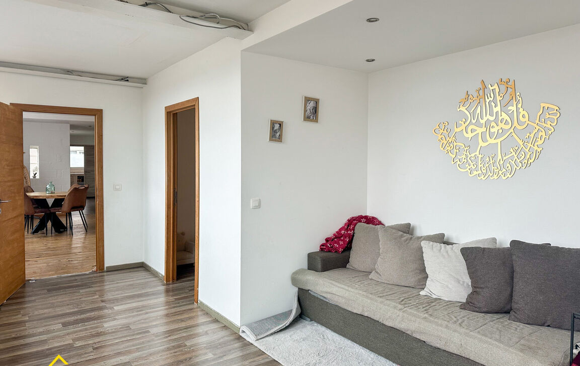 Gebouw voor gemengd gebruik te koop in Aalst