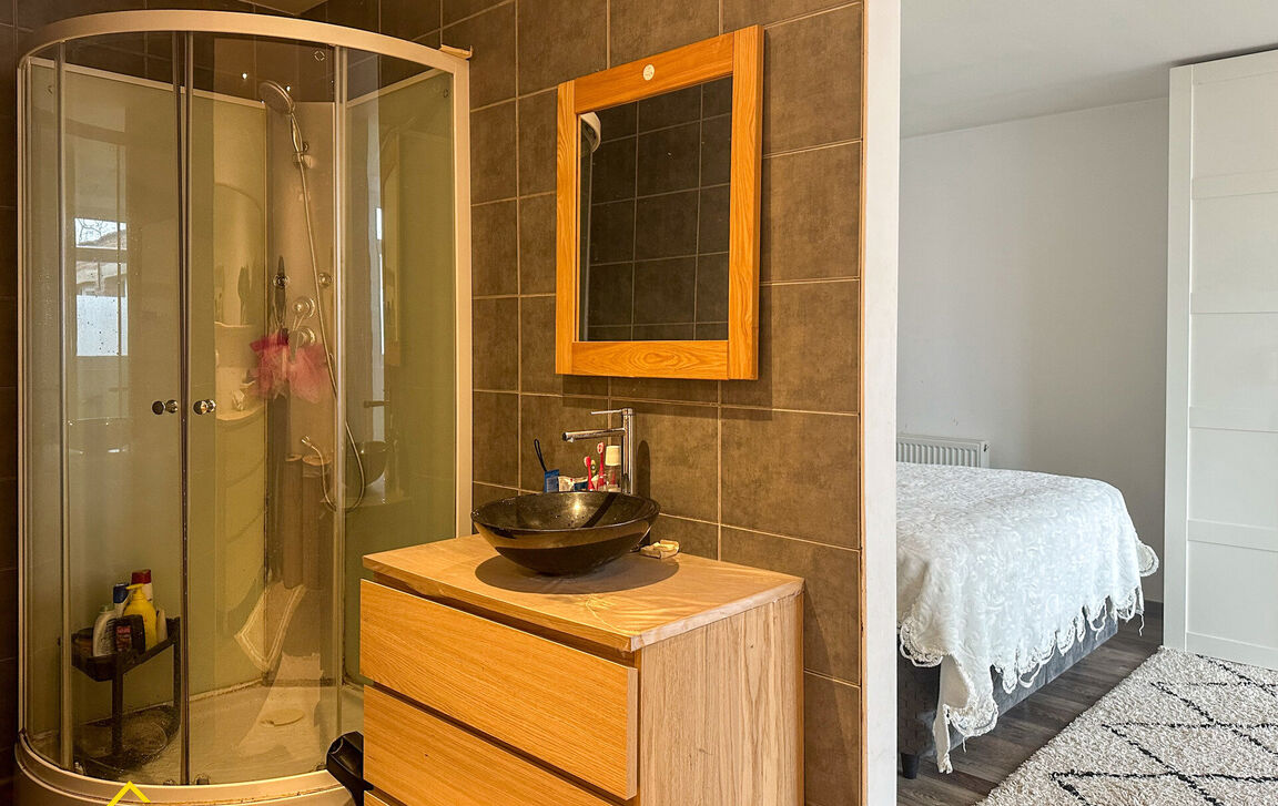 Gebouw voor gemengd gebruik te koop in Aalst