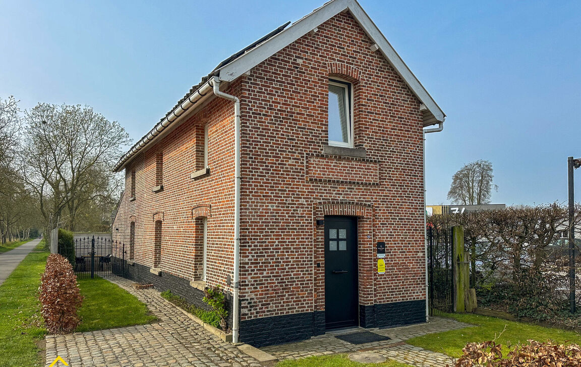 Gebouw voor gemengd gebruik te koop in Aalst