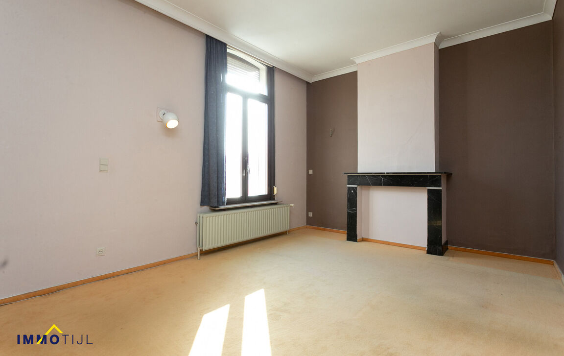 Gebouw voor gemengd gebruik te koop in Buggenhout
