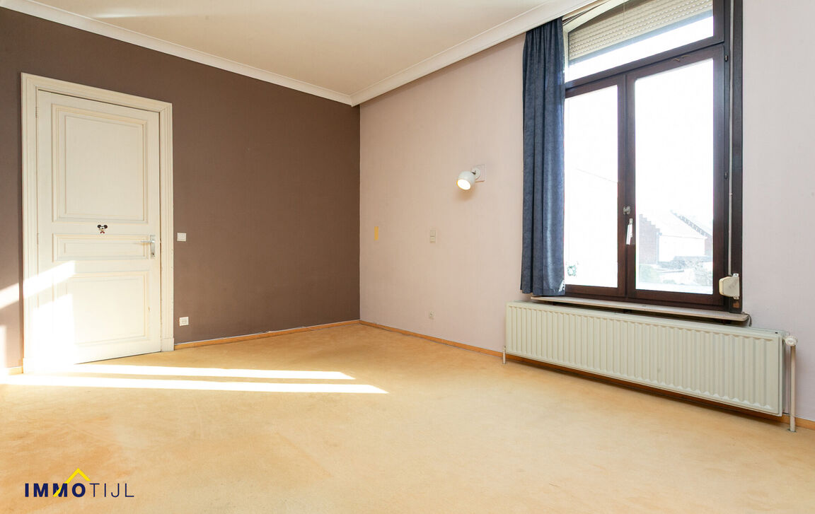 Gebouw voor gemengd gebruik te koop in Buggenhout