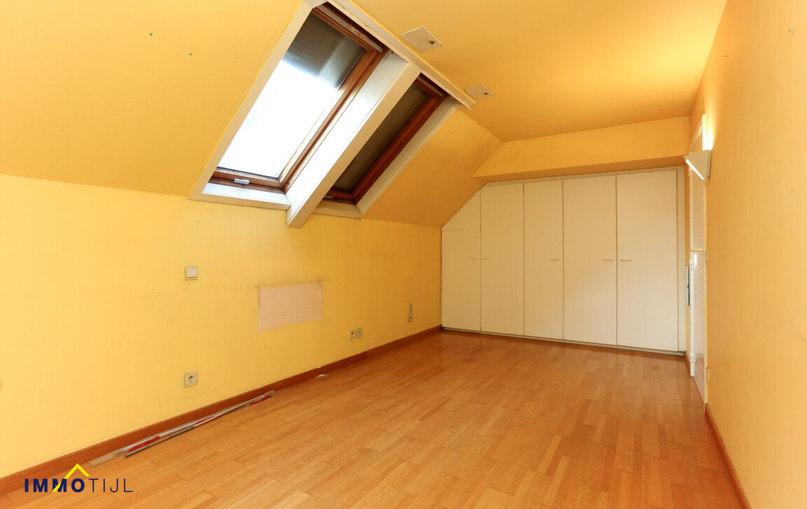 Gebouw voor gemengd gebruik te koop in Buggenhout