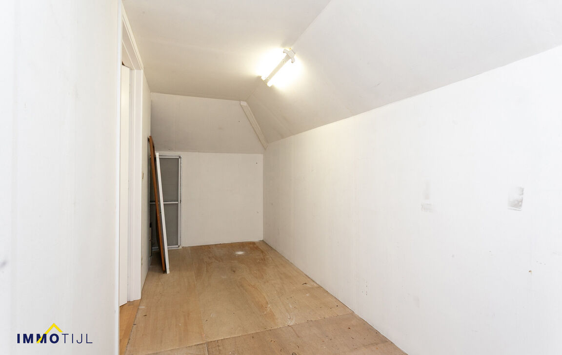 Gebouw voor gemengd gebruik te koop in Buggenhout