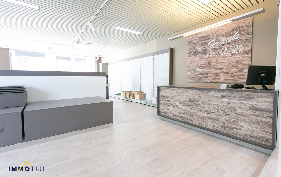 Gebouw voor gemengd gebruik te koop in Dendermonde