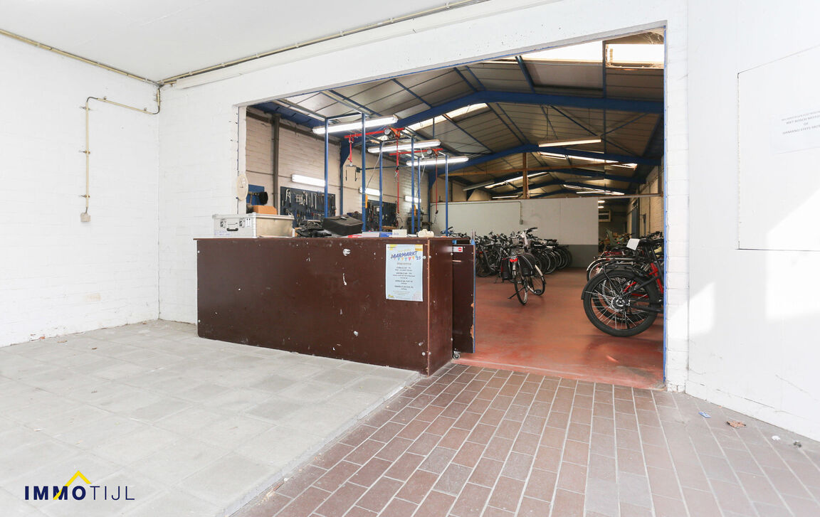 Gebouw voor gemengd gebruik te koop in Dendermonde