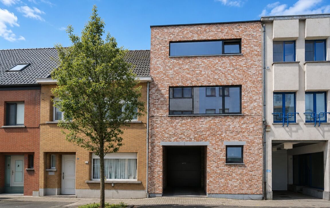 Gebouw voor gemengd gebruik te koop in Lebbeke
