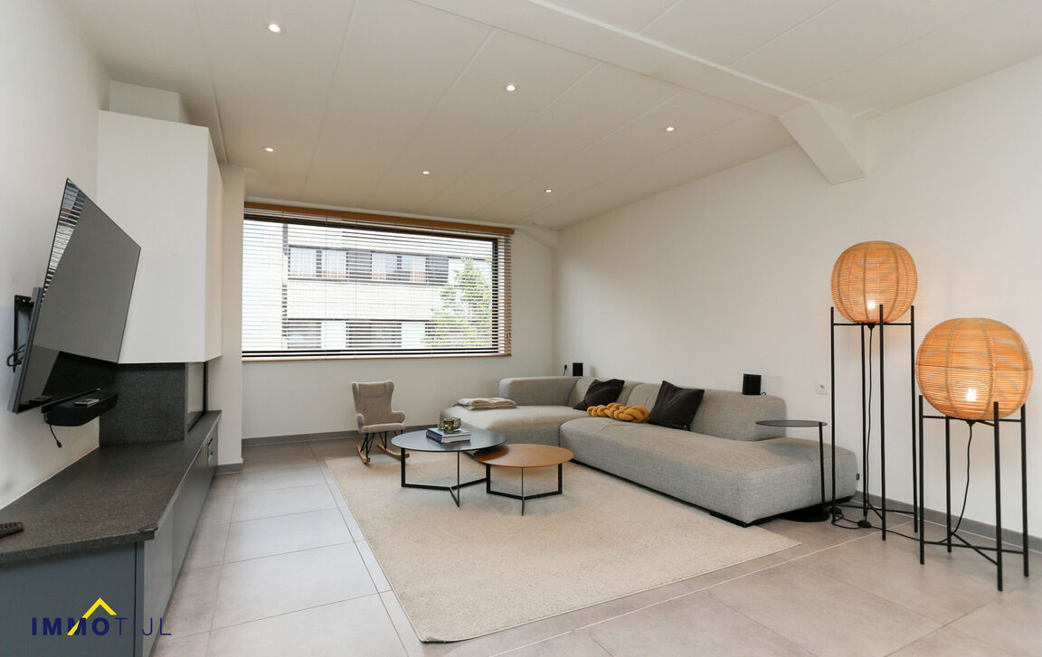 Gebouw voor gemengd gebruik te koop in Lebbeke
