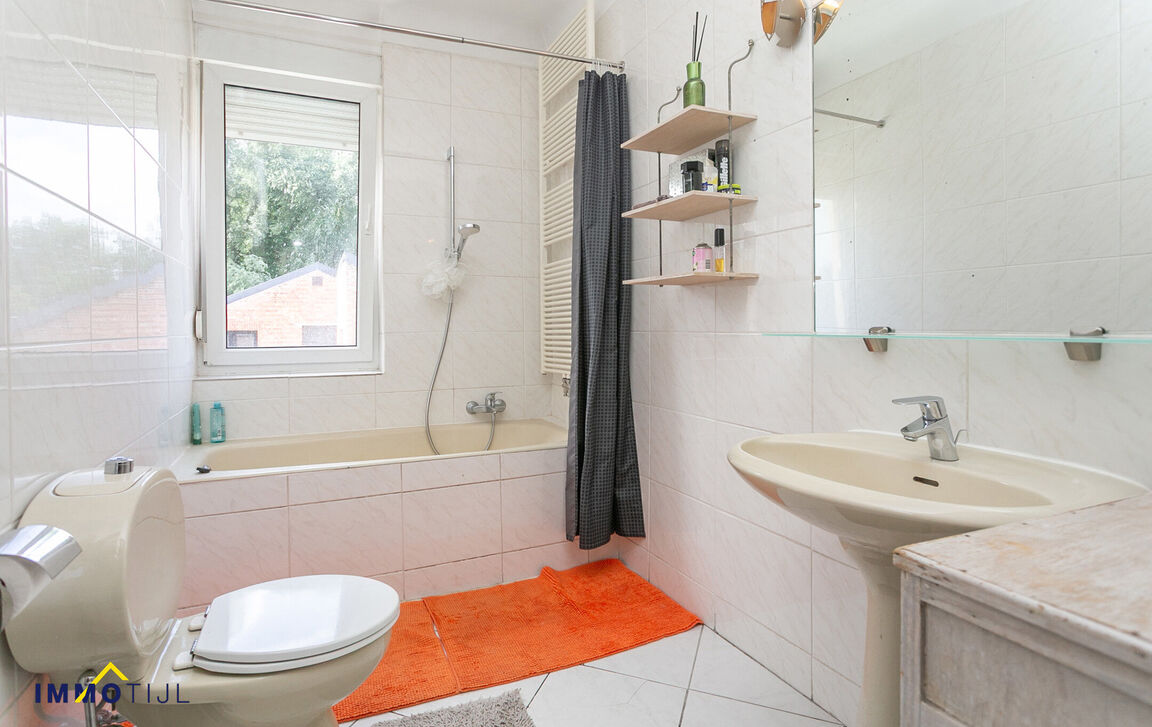 Gebouw voor gemengd gebruik te koop in Mechelen