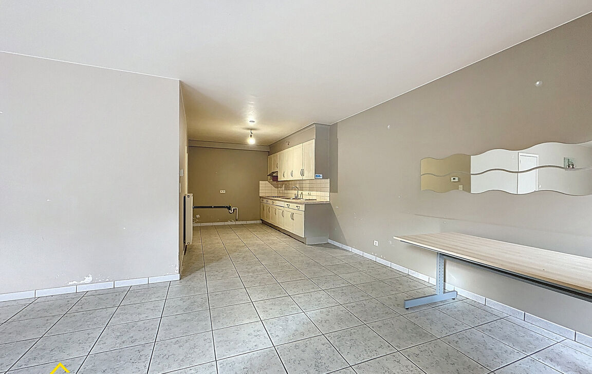 Gelijkvloerse verdieping te koop in Dendermonde