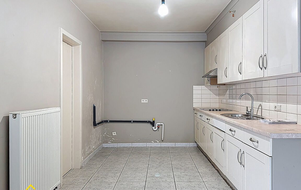 Gelijkvloerse verdieping te koop in Dendermonde