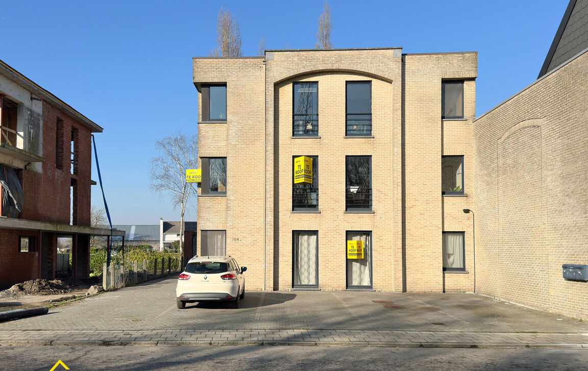 Gelijkvloerse verdieping te koop in Dendermonde