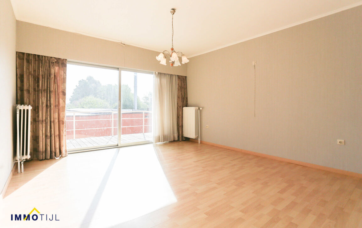 Kantoren & magazijn te koop in Dendermonde