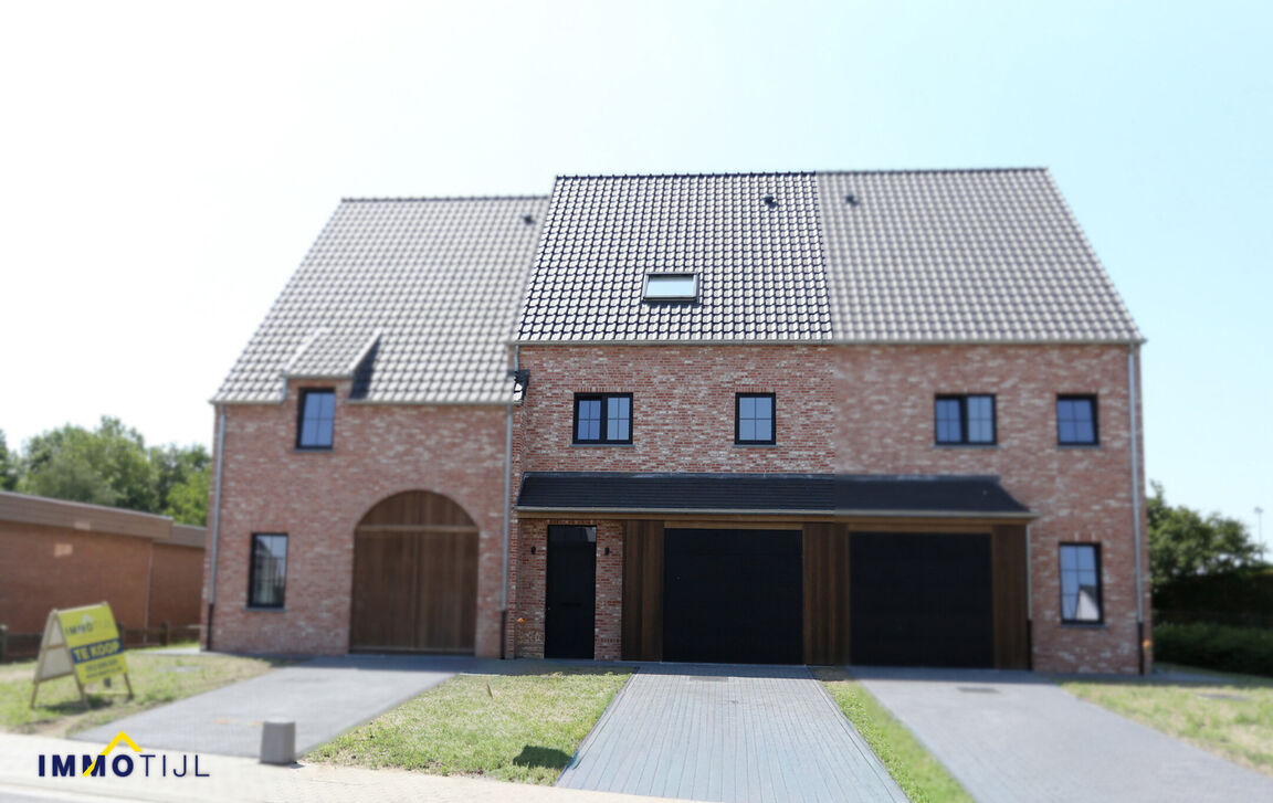 Koppelvilla te koop in Wichelen