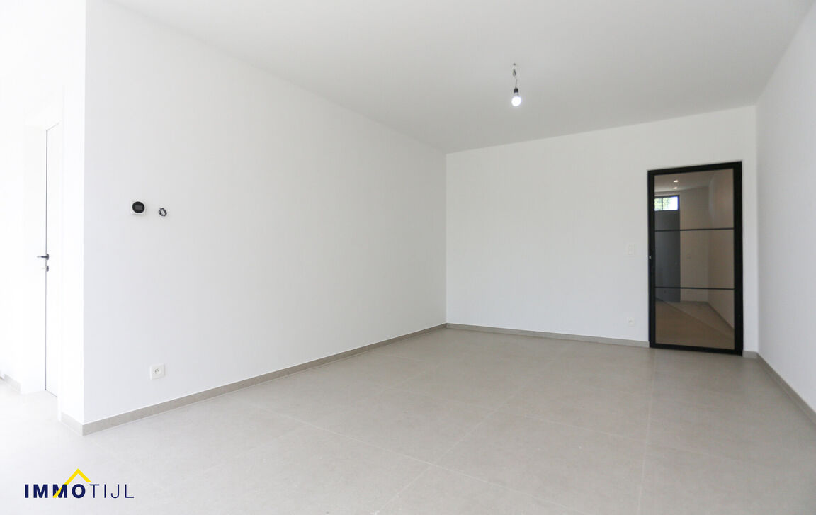 Koppelvilla te koop in Wichelen