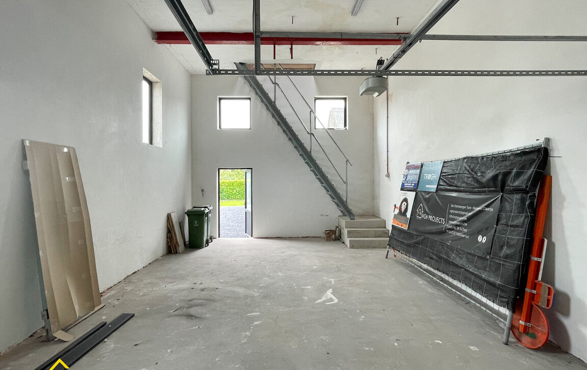 Opslagplaats te huur in Berlare