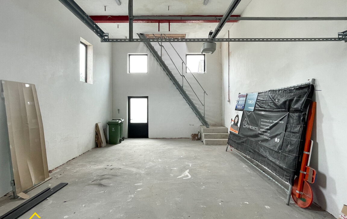 Opslagplaats te huur in Berlare