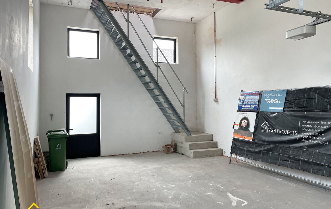 Opslagplaats te huur in Berlare