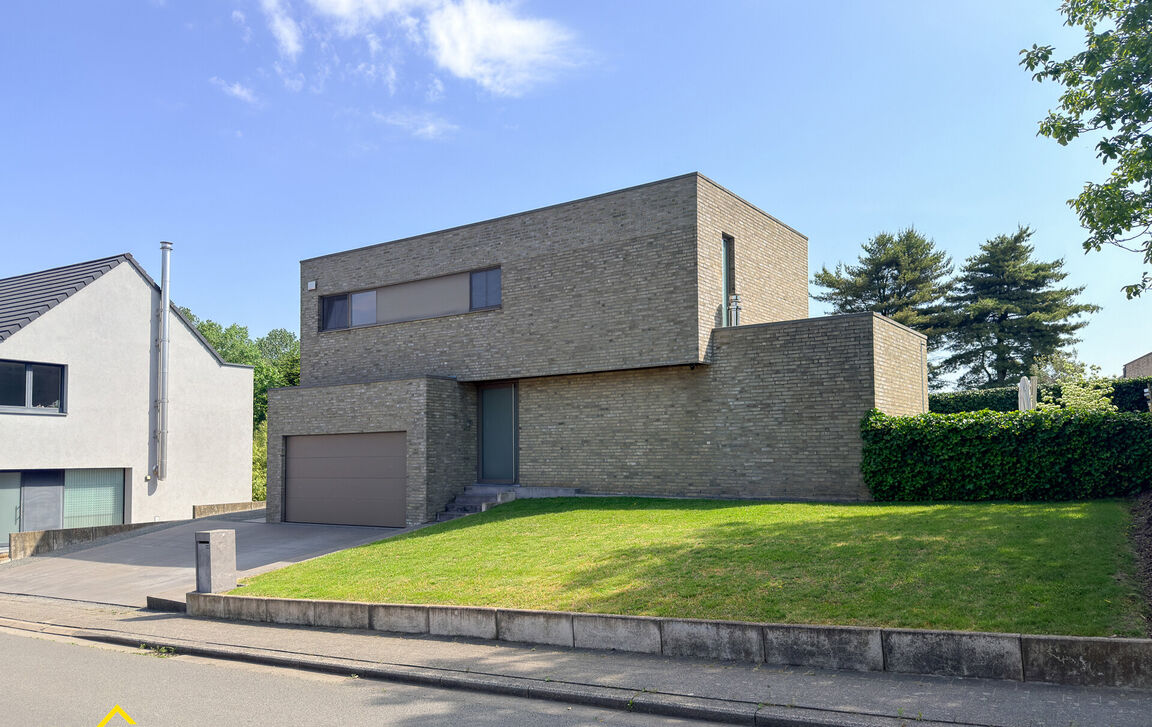 Villa te koop in Asse