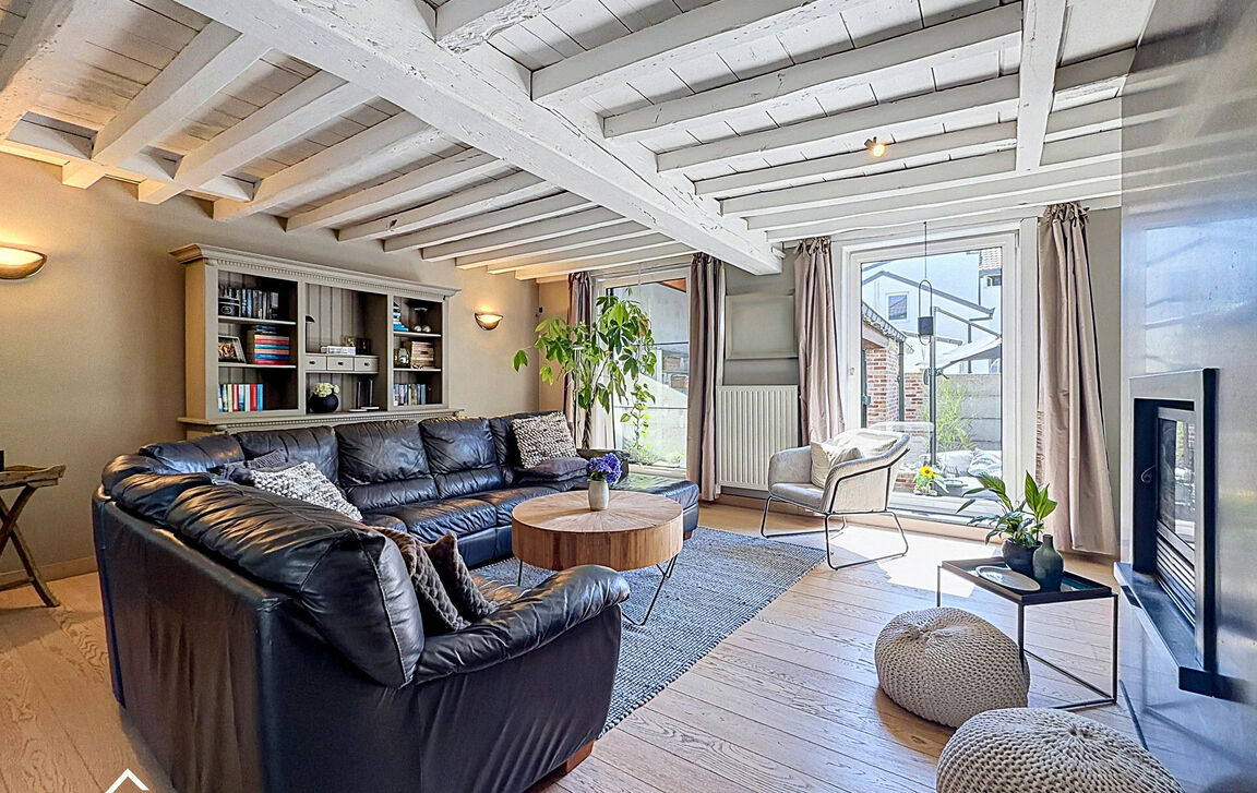 Villa te koop in Roosdaal