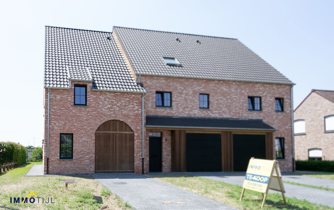 Villa te koop in Wichelen