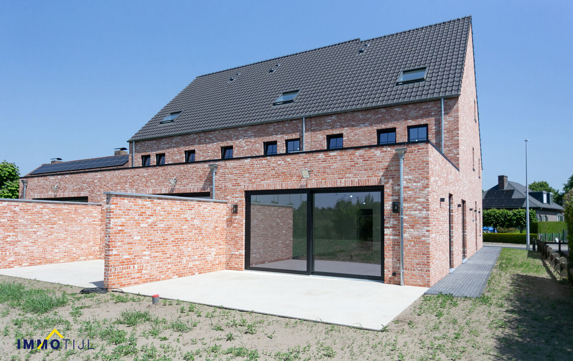 Villa te koop in Wichelen