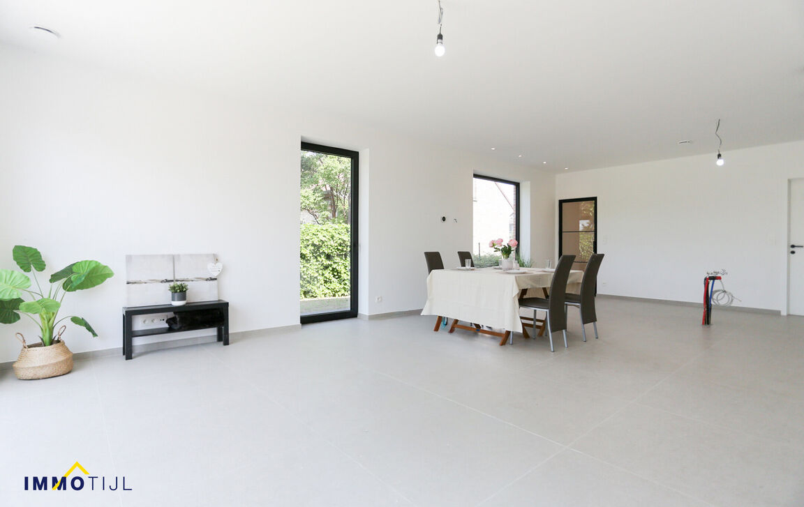Villa te koop in Wichelen