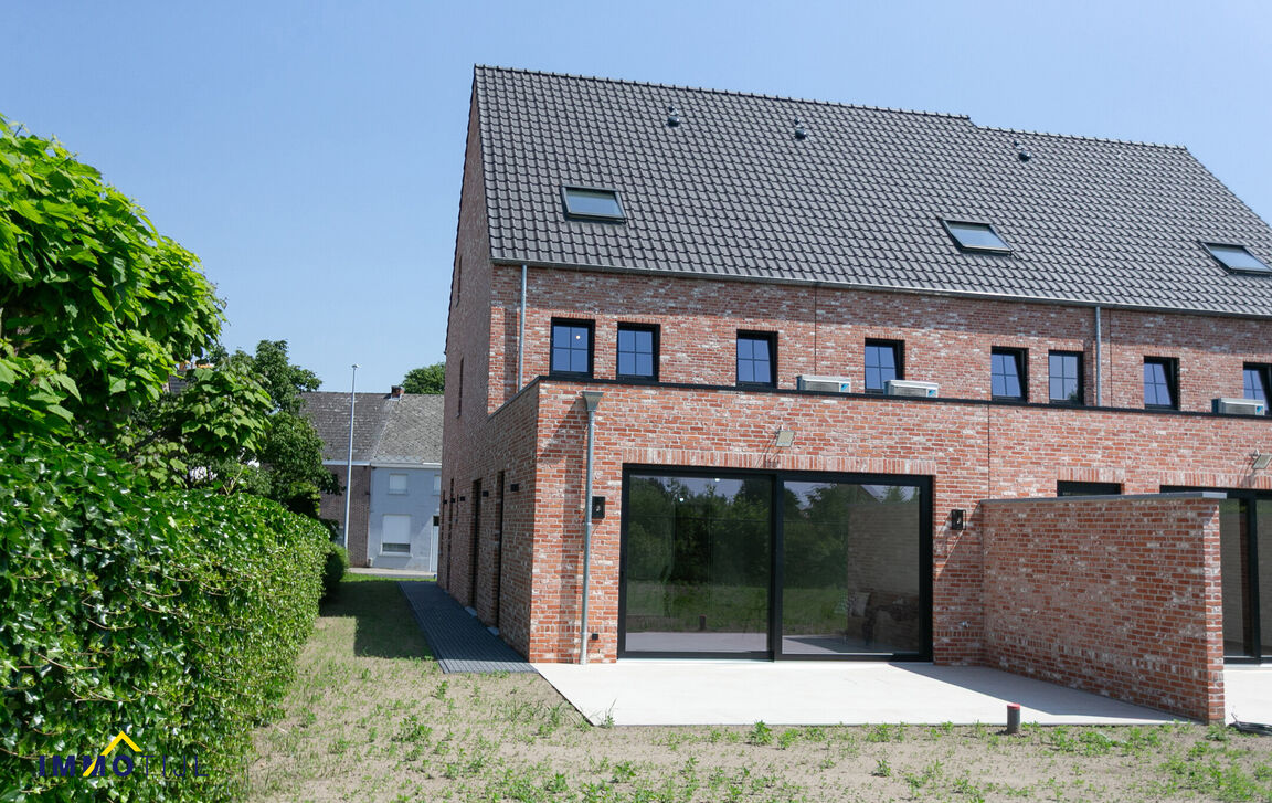 Villa te koop in Wichelen