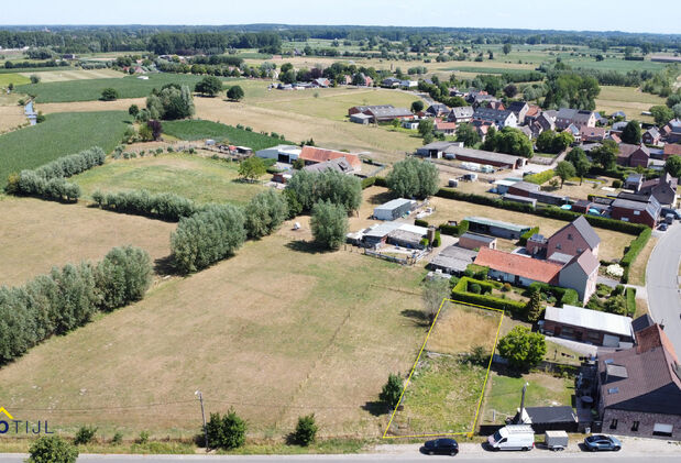 Bouwgrond te koop in Zele