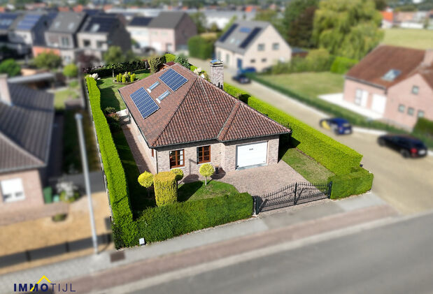 Bungalow te koop in Aalst