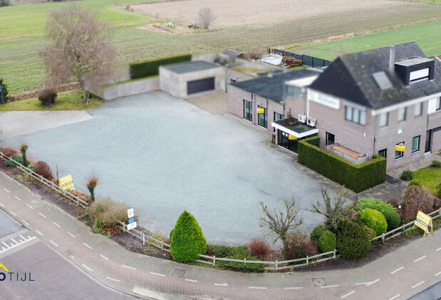 Commercieel gelijkvloers te huur in Lebbeke