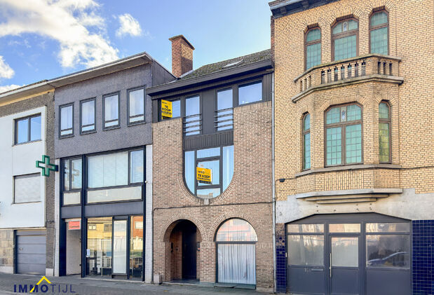 Gebouw voor gemengd gebruik te koop in Aalst