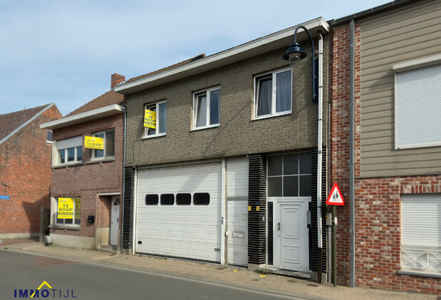 Gebouw voor gemengd gebruik te koop in Lebbeke