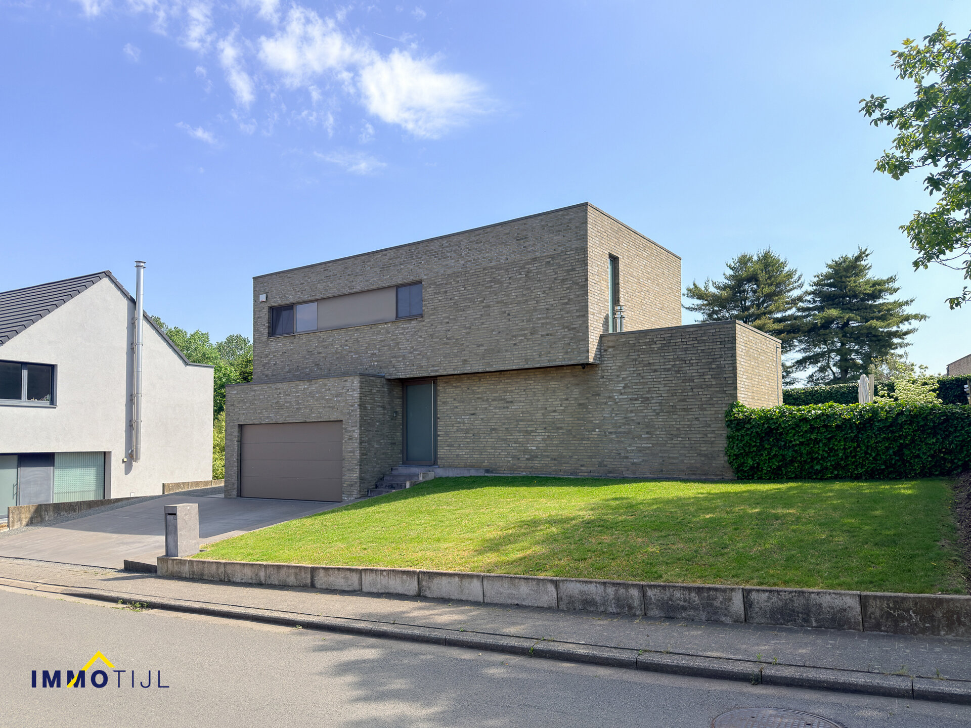 Villa te koop in Asse